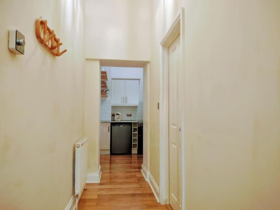 Seagulls Nest- Stylish 1 Bed Seafront Apartment Newport Beach Exterior foto