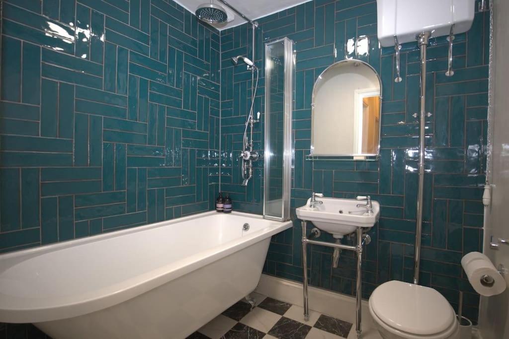 Seagulls Nest- Stylish 1 Bed Seafront Apartment Newport Beach Exterior foto